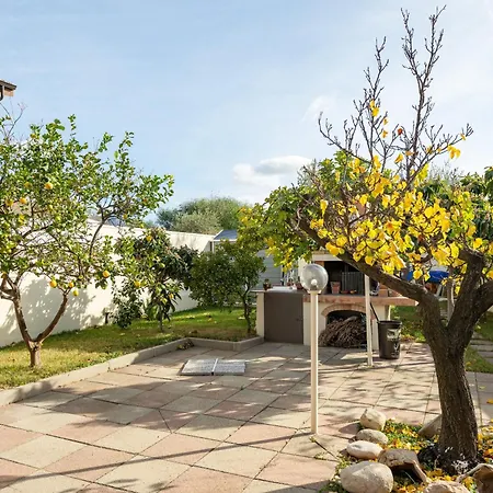 Antoinette Holiday home *
